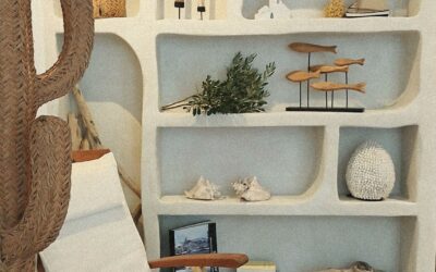Bibliothèque à Cadaqués : Où les courbes racontent la mer